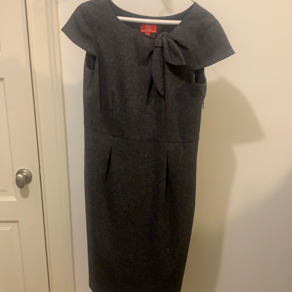 Oscar dark gray dress